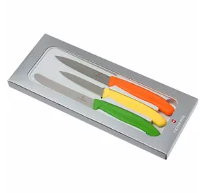 Набір кухонний Вікторінокс SwissClassic Paring Set 3 ножа з черв / Помар / зел.ручкою (8,10,11см)